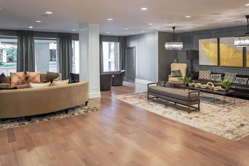 Modern Apartment At Crystal City أرلنغتون المظهر الخارجي الصورة